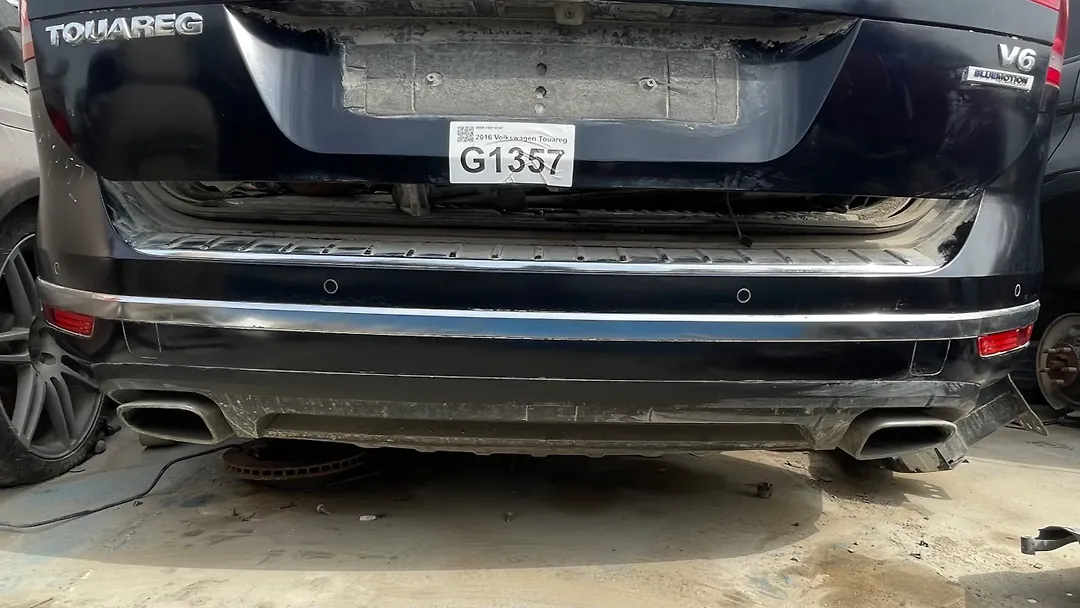 Rear Bumper - 2016 Volkswagen Touareg