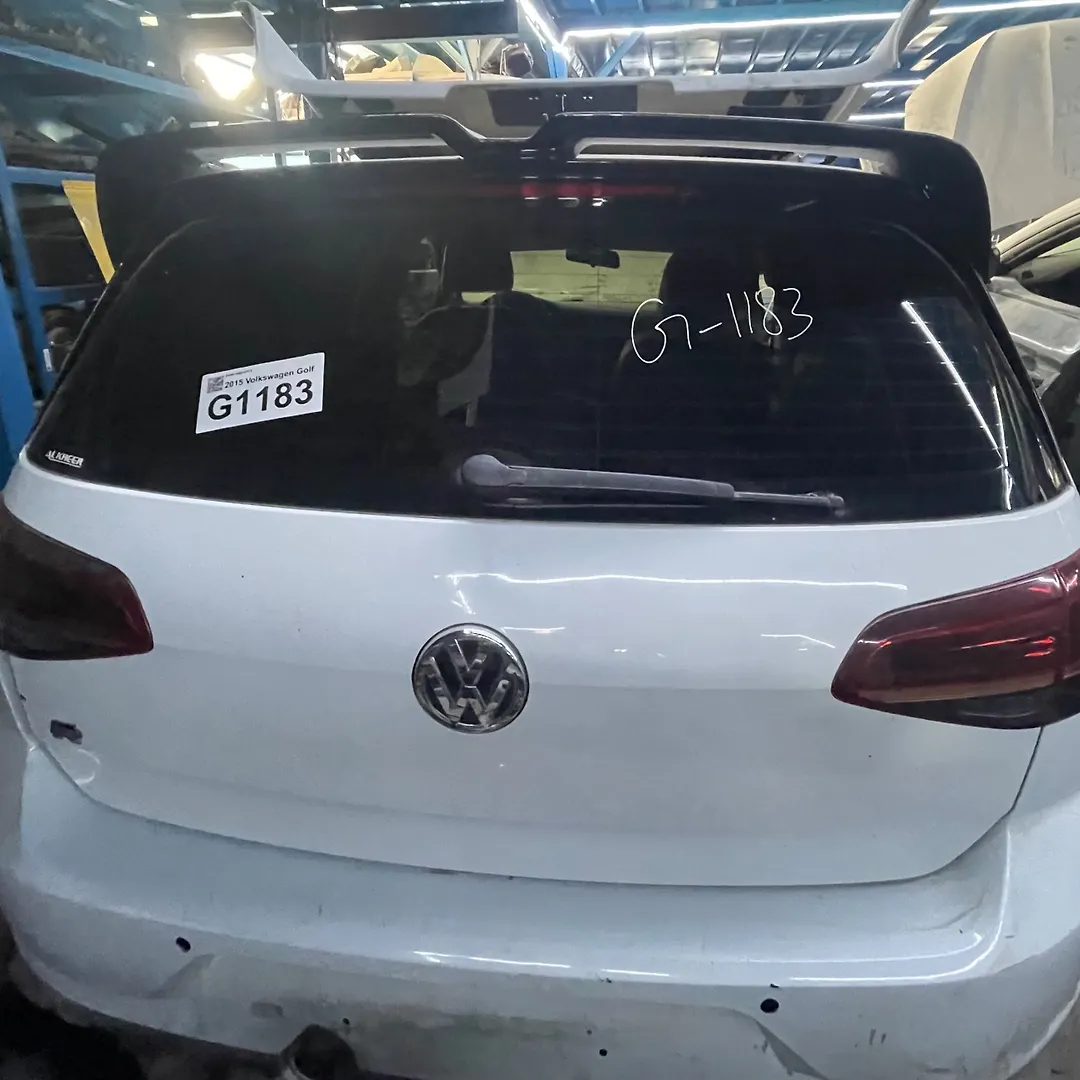 Trunk/hatch/tailgate - 2015 Volkswagen Golf