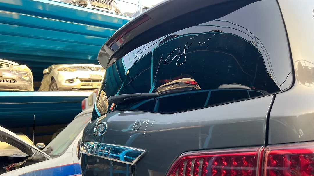 Trunk/hatch/tailgate - 2014 Infiniti QX80 SUV