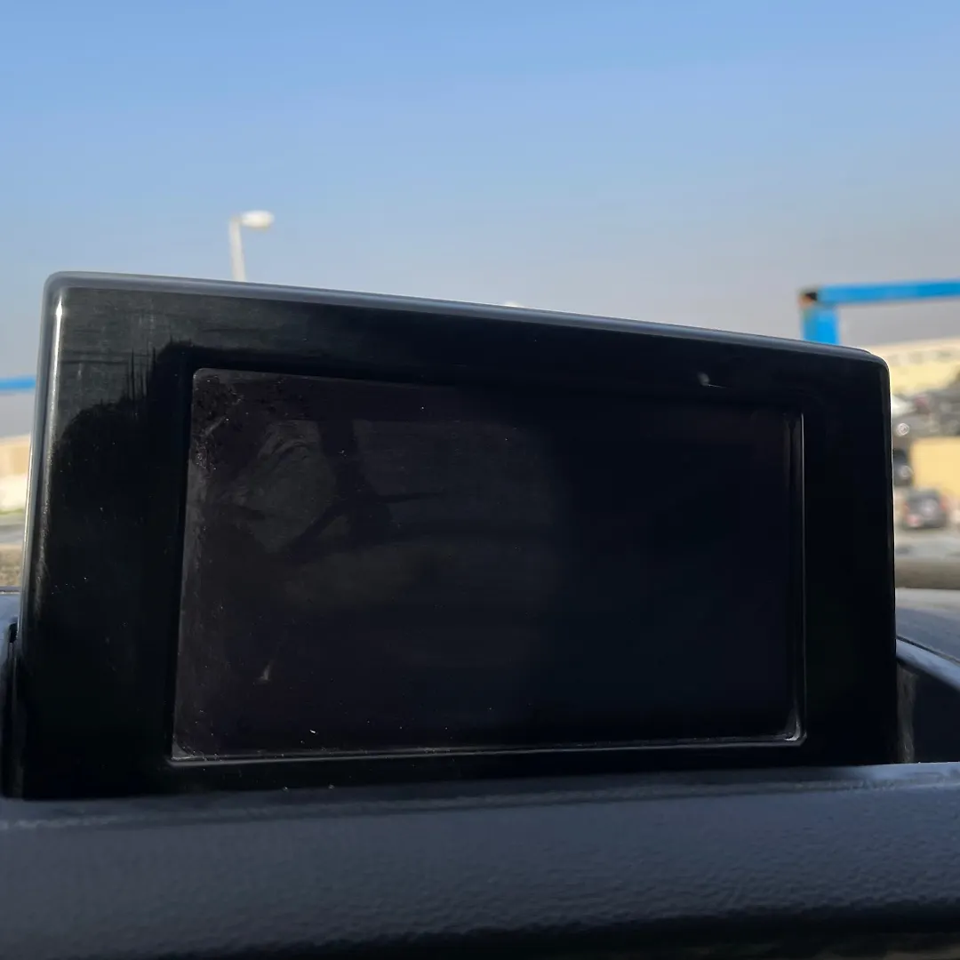 Info-gps-tv screen - 2018 Audi Q3