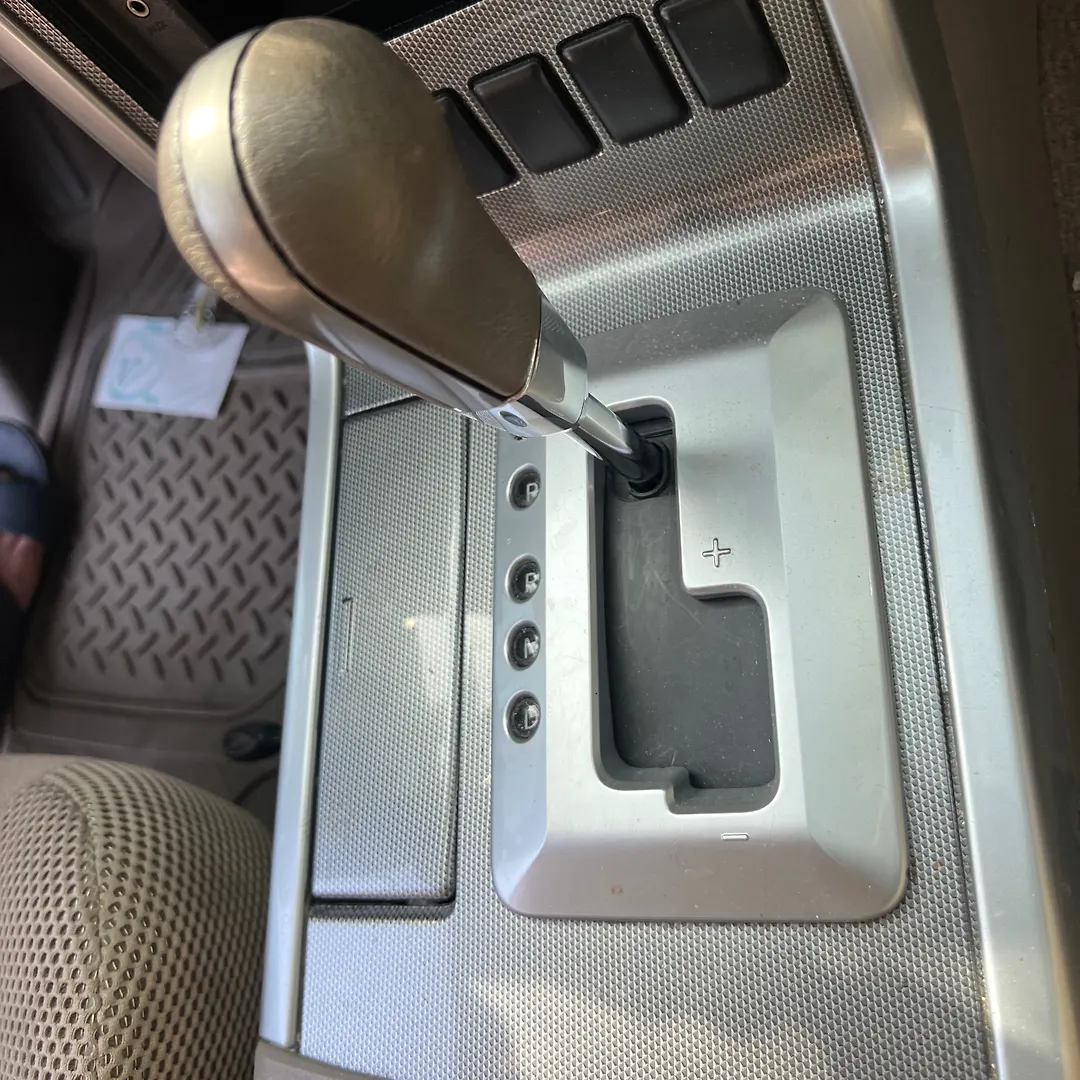 Gear Shift Knob(Automatic) - 2011 Nissan Pathfinder 4.0