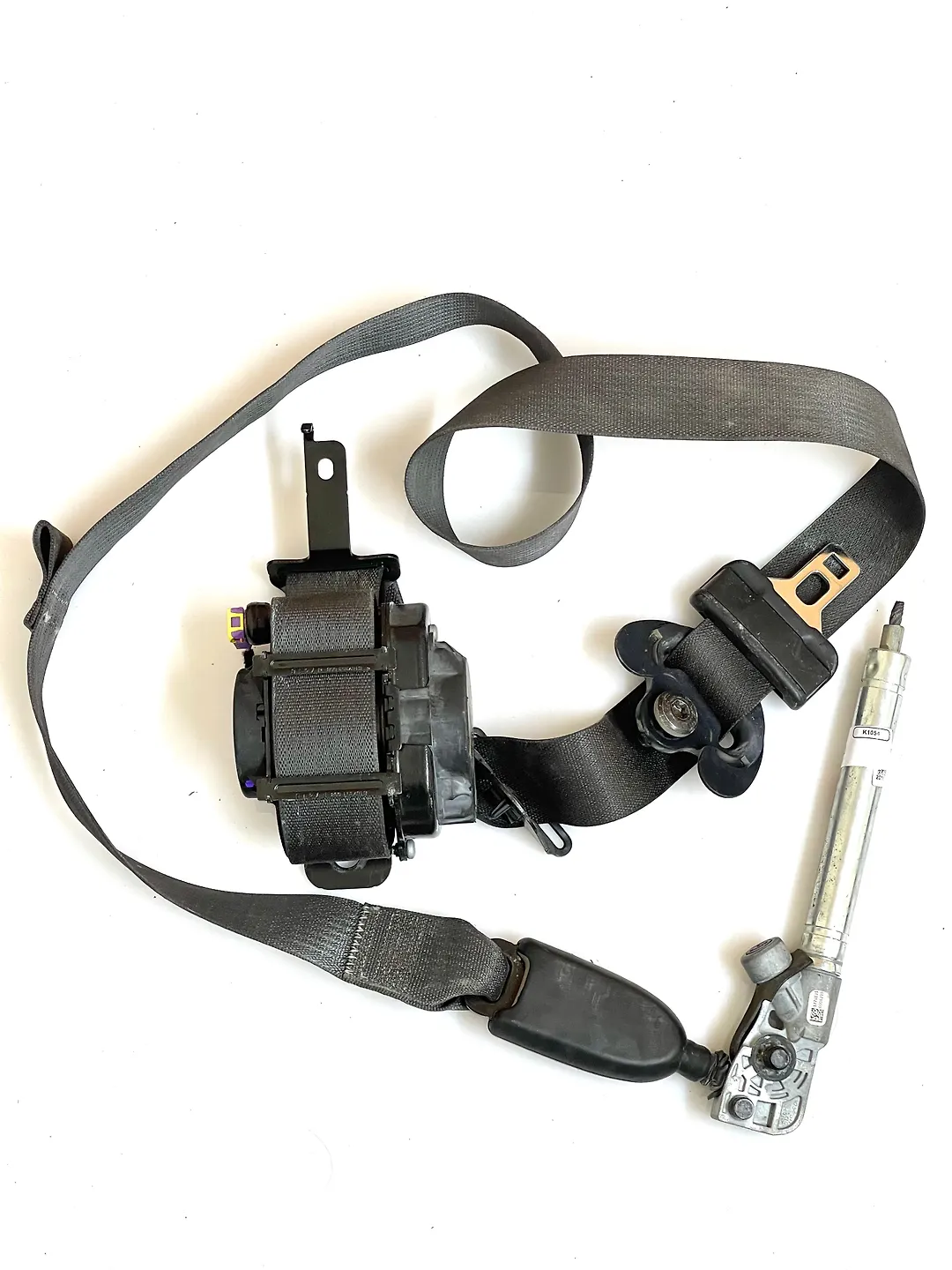 Seat belt rear - 2018 Cadillac XT5 Premium Luxury