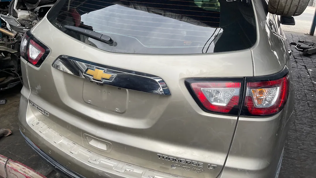 Trunk - 2015 Chevrolet Traverse