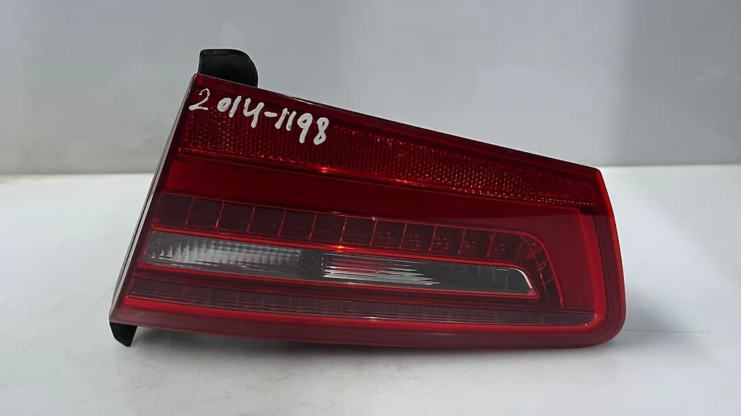 Trunk Light (RH) - 2012 Audi A6