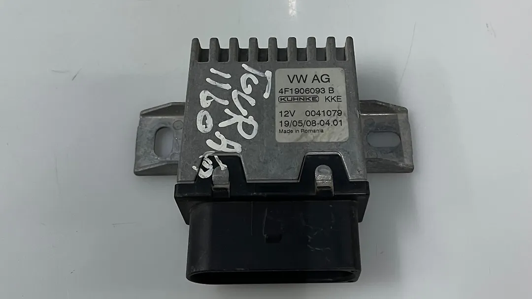 Fuel Pump Control Module  - 2009 Volkswagen Touareg
