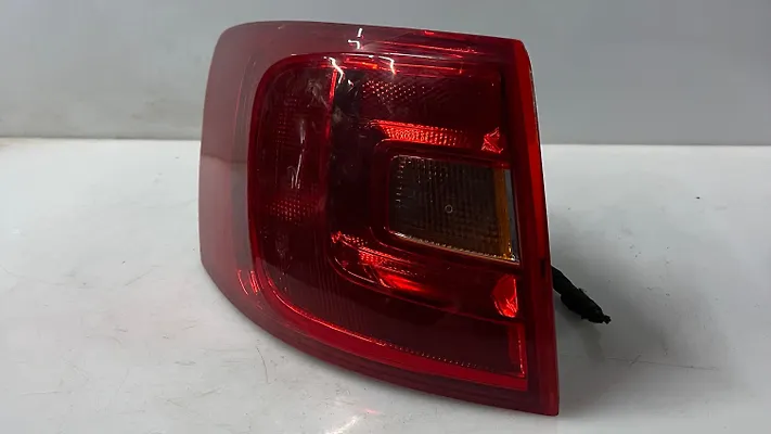 Tail Light (LH) - 2011 Volkswagen Jetta