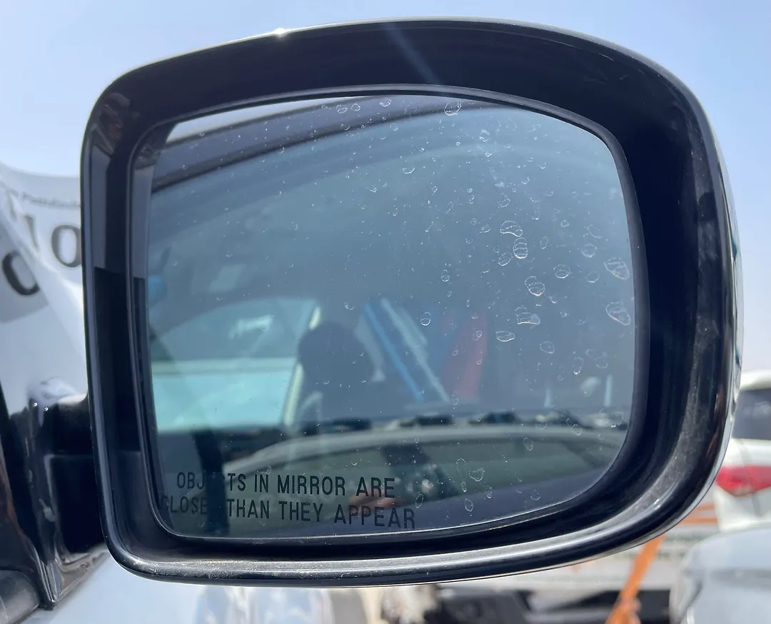 Side Mirror (RH) - 2014 Nissan Pathfinder SE 3.5i