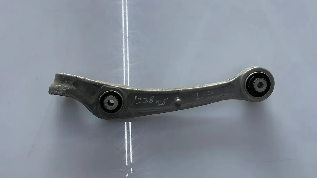 Lower Arm(LHF) - 2010 Audi Q5