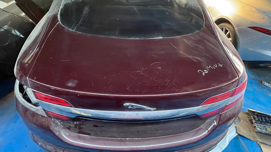 Trunk - 2013 Jaguar XF