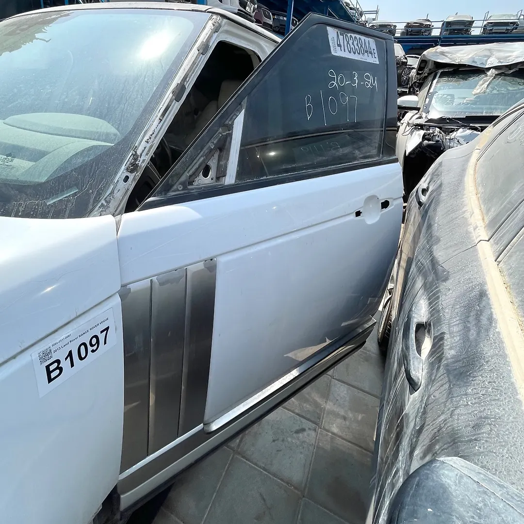 Door (LHF) - 2013 Land Rover RANGE ROVER VOGUE