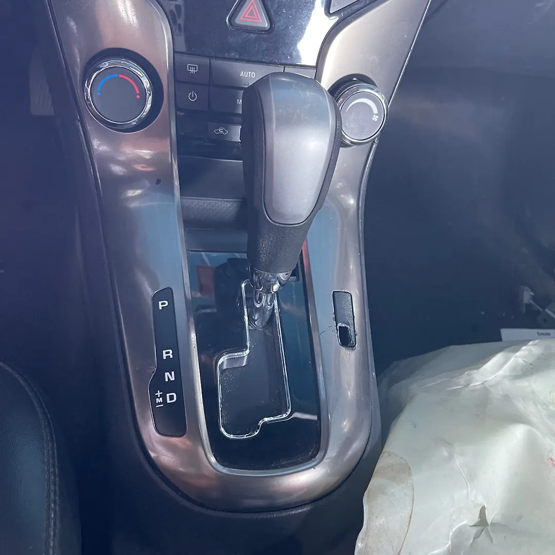 Gear Shift Knob(Automatic) - 2016 Chevrolet Cruze