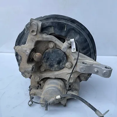Complete Hub Assembly(RHF) - 2022 Cadillac CT4