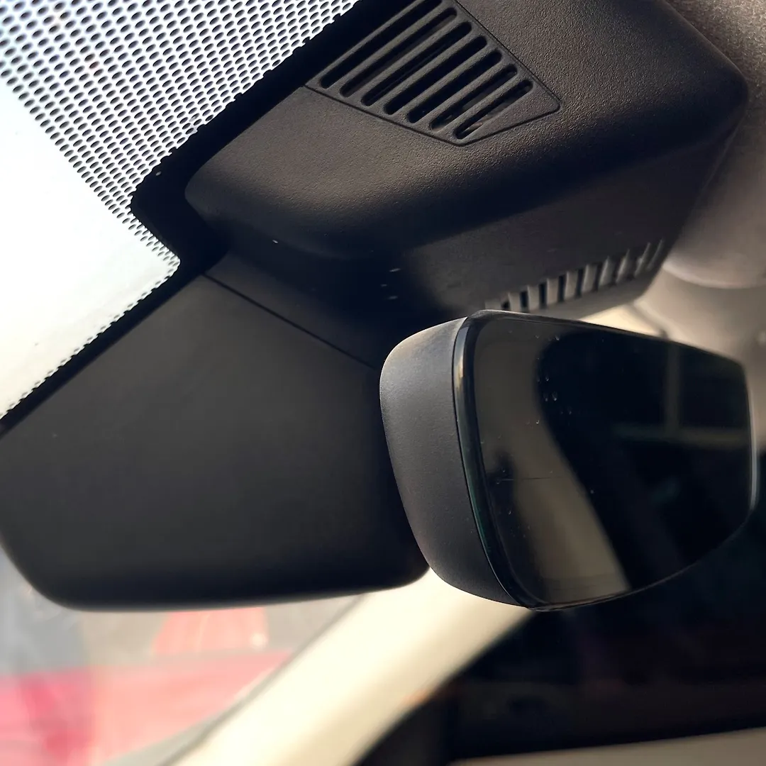 Mirror (Inner rear view) - 2019 Jaguar F PACE