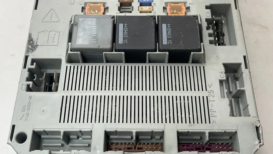 Rear Fuse Box - 2011 Jaguar XF