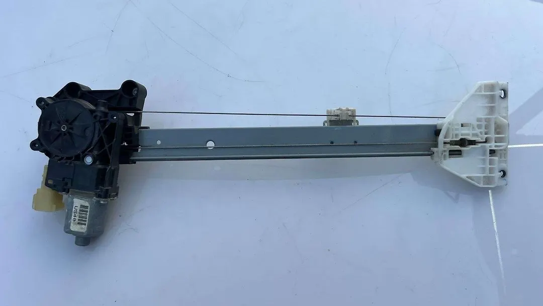 Door Motor (RHB) - 2017 Lincoln MKX