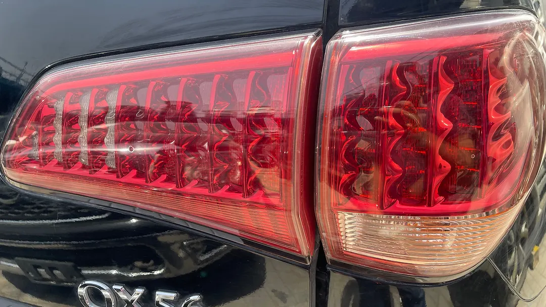 Tail Light (RH) - 2013 Infiniti QX56