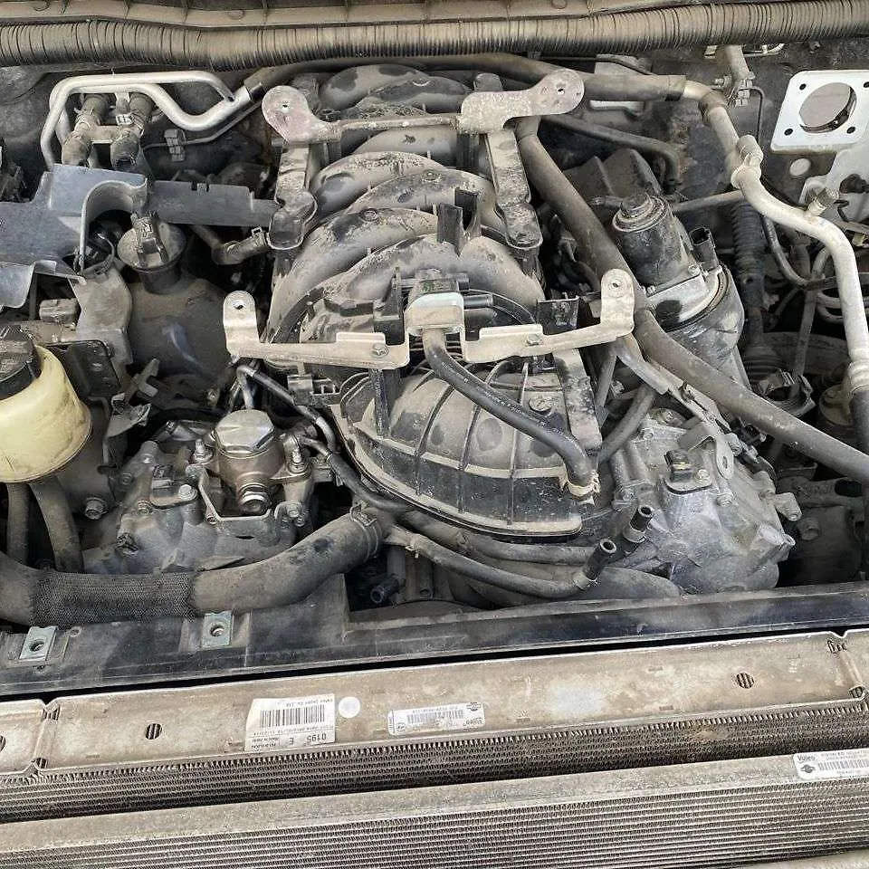Engine  - 2017 Nissan Armada 5.6i