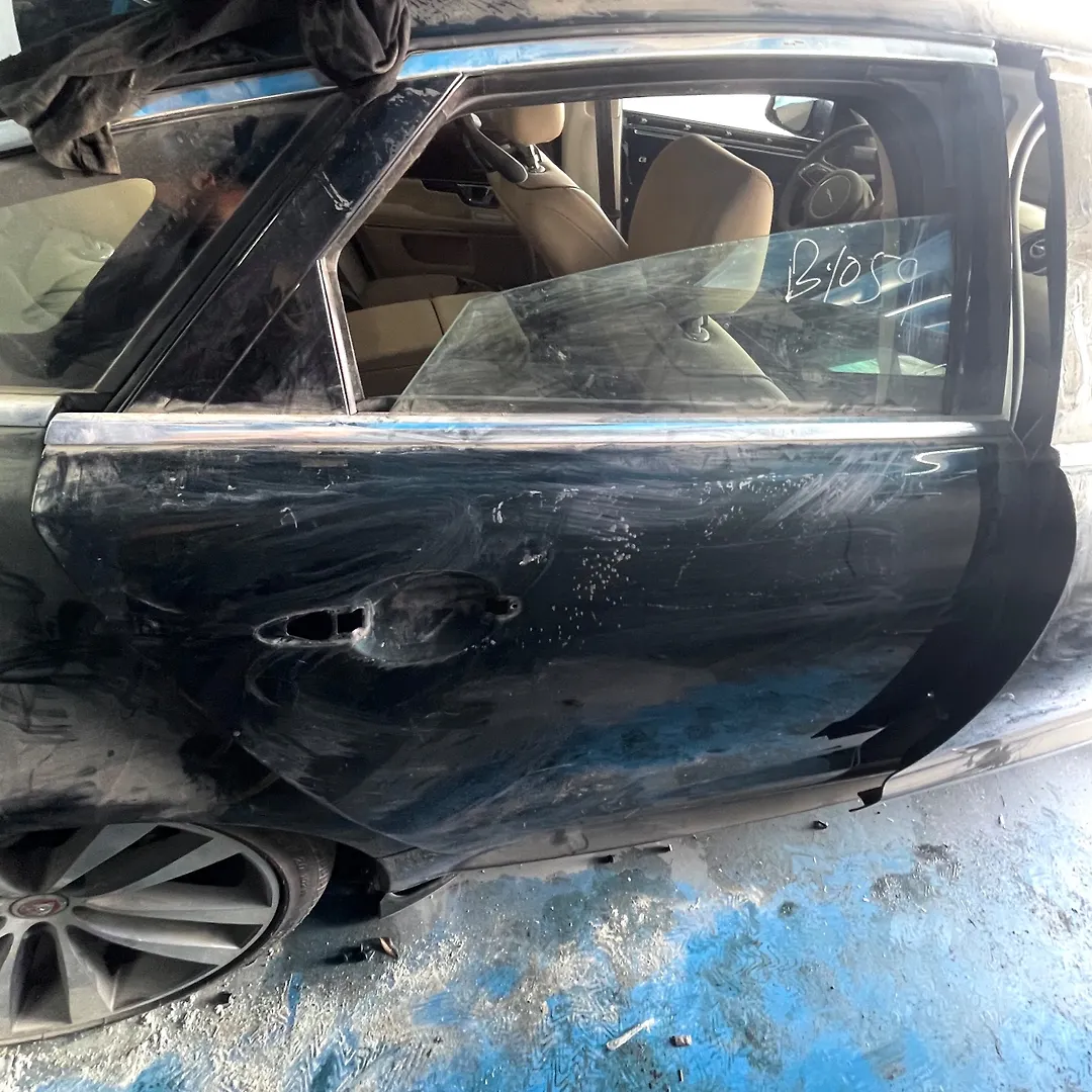 Door (RHB) - 2019 Jaguar XJ