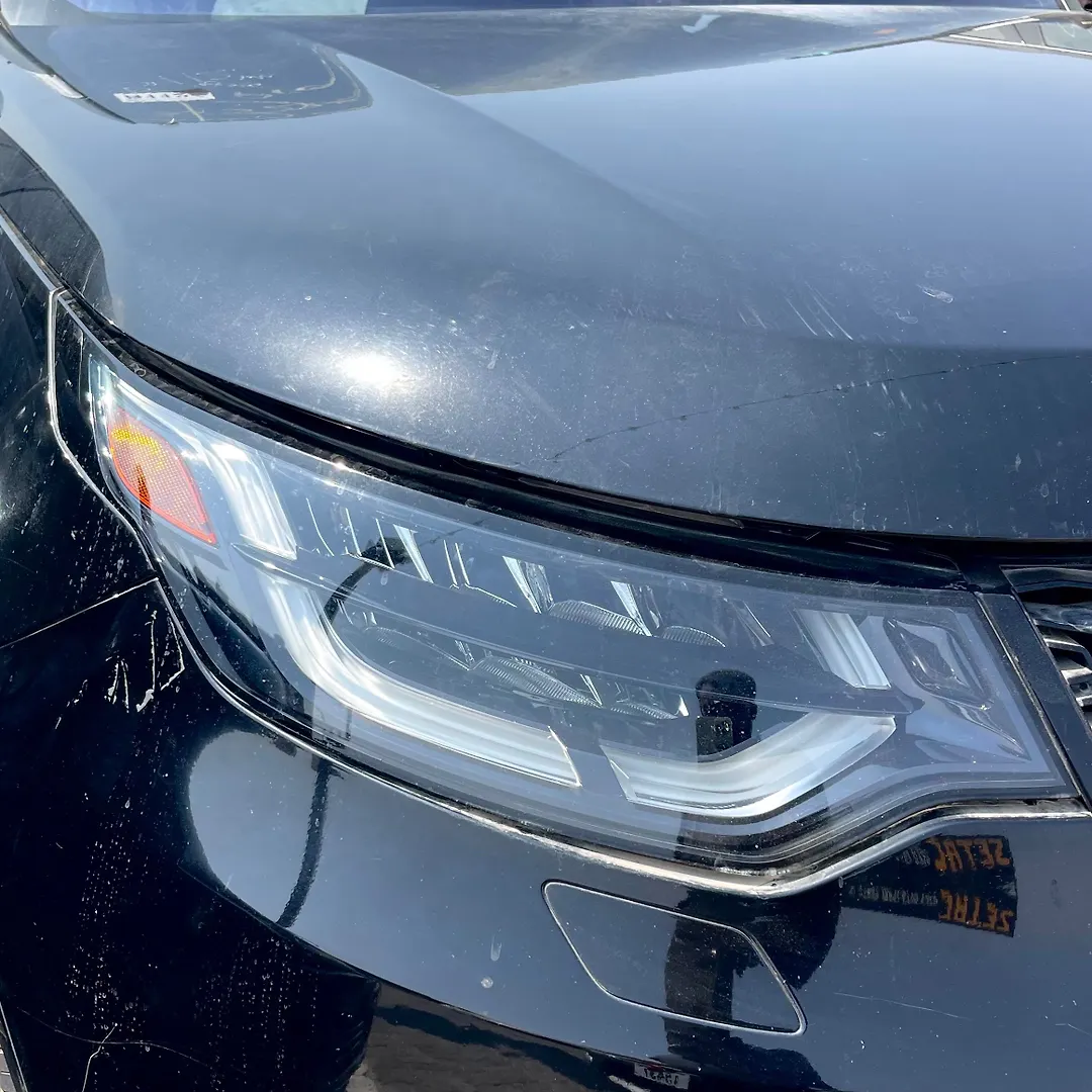 Headlight (RH) - 2018 Land Rover DISCOVERY HSE Luxury