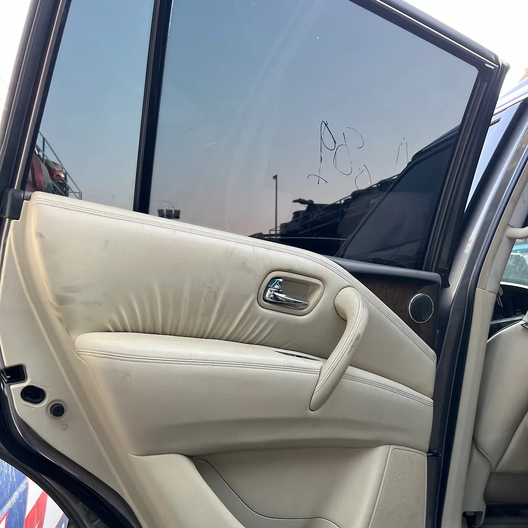 Door (LHB) - 2014 Infiniti QX80 SUV