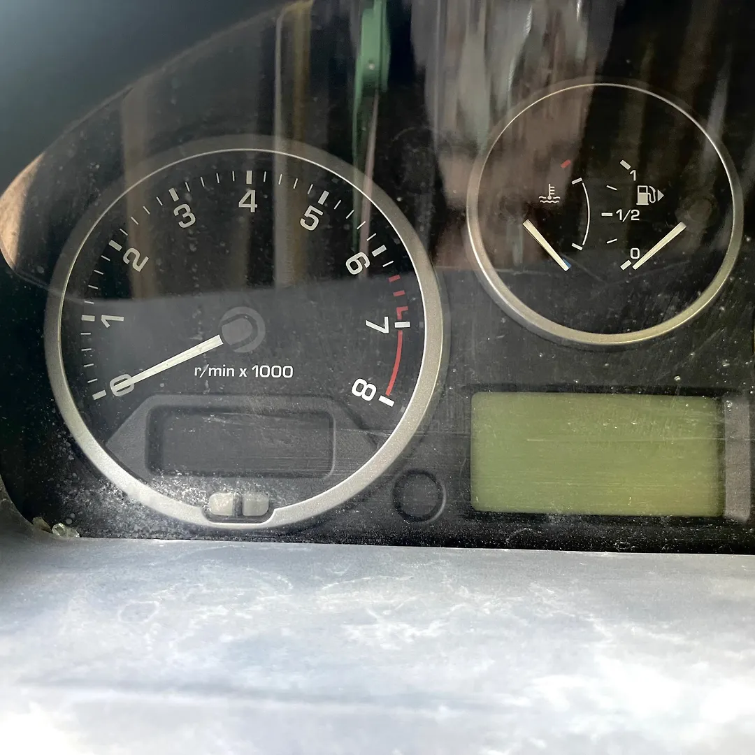 Speedometer - 2011 Land Rover LR2