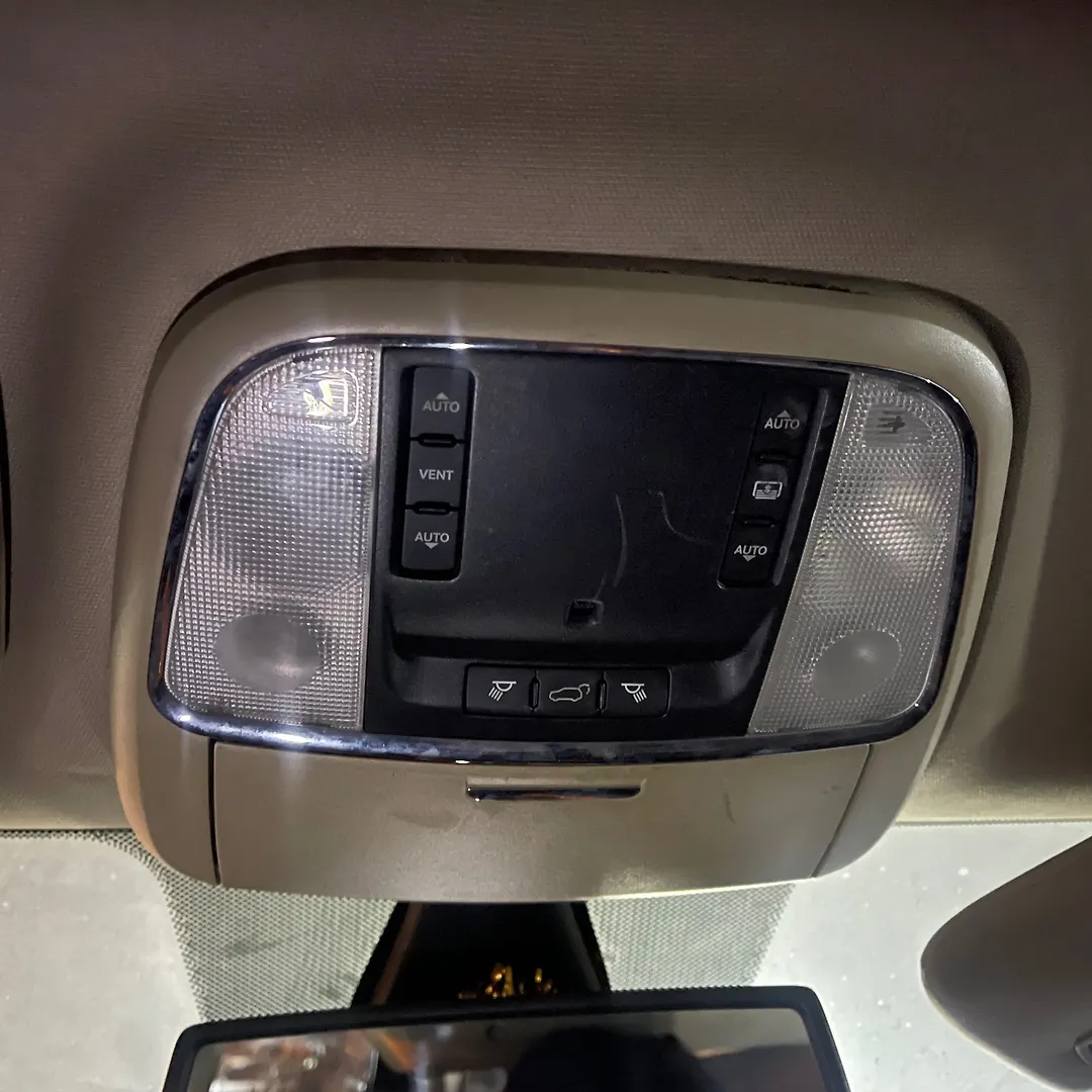 OverHead Console - 2011 Jeep GRAND CHEROKEE