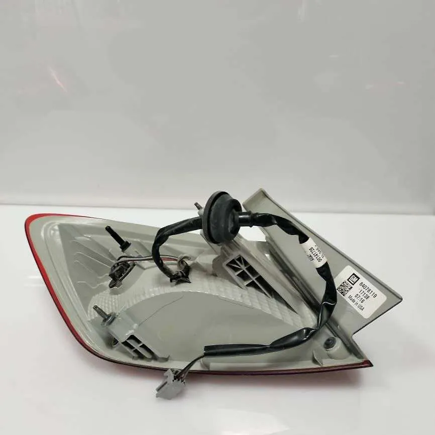 Tail Light (RH) - 2018 Chevrolet Cruze