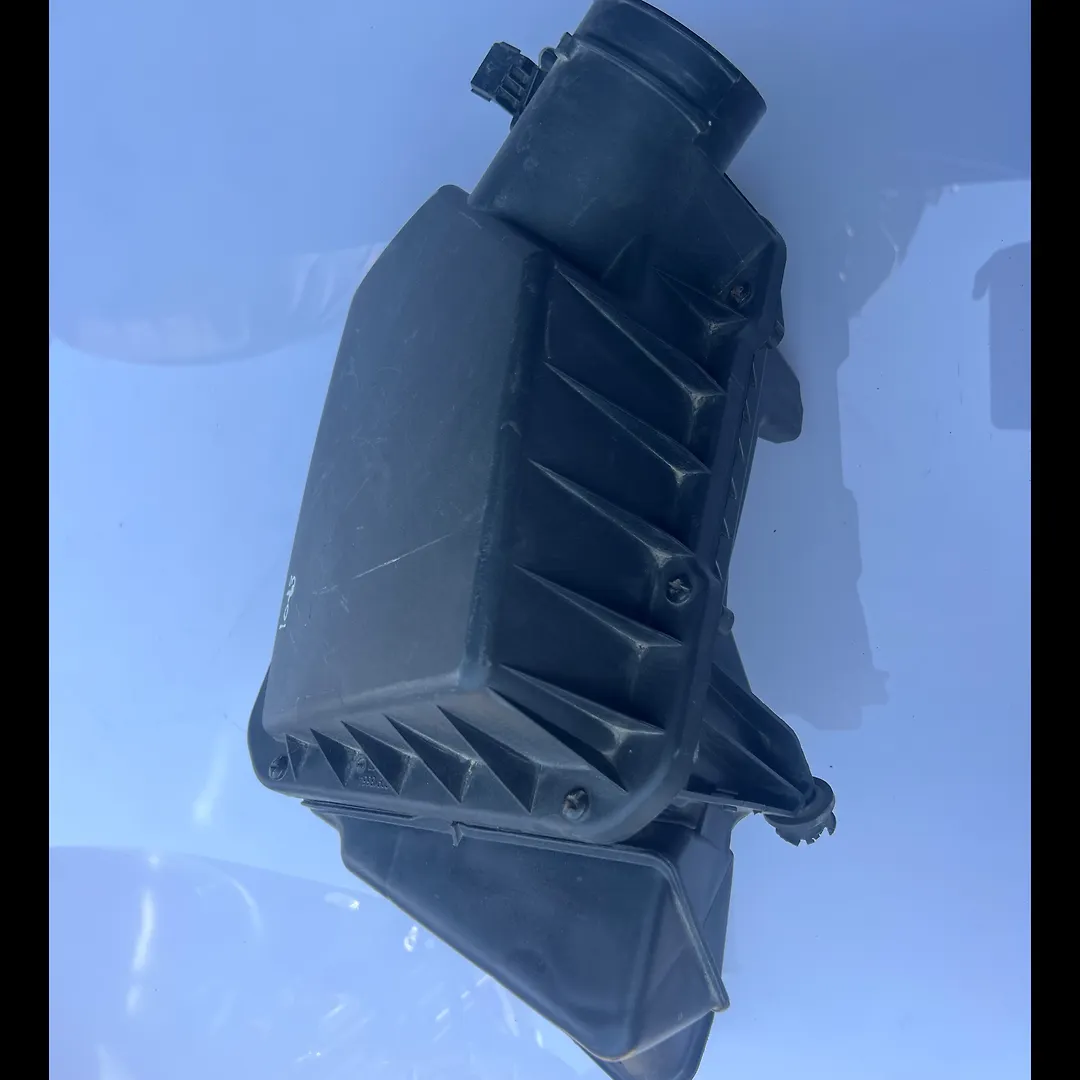 Air cleaner box - 2015 Chevrolet Impala