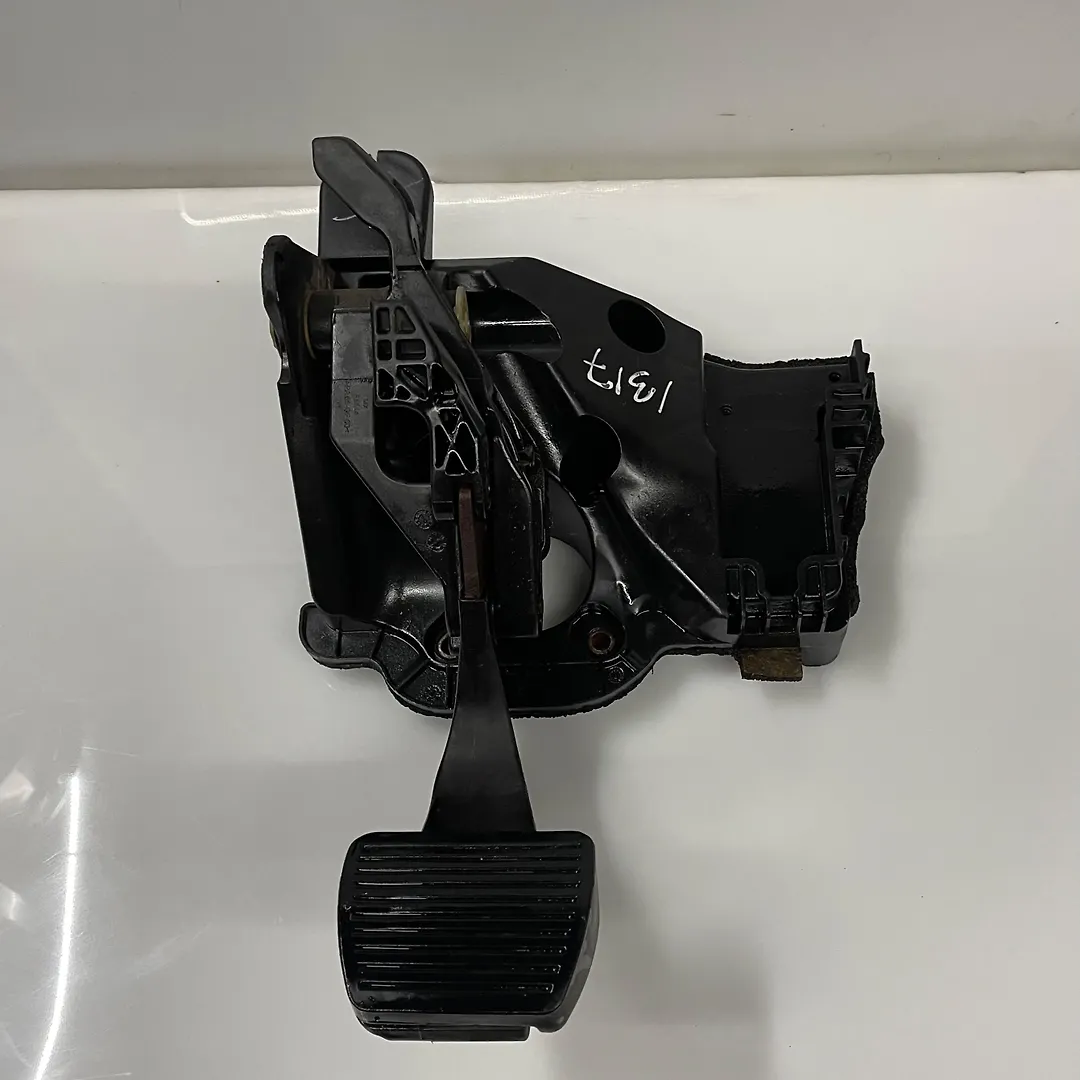 Pedal brake/clutch - 2012 Cadillac CTS