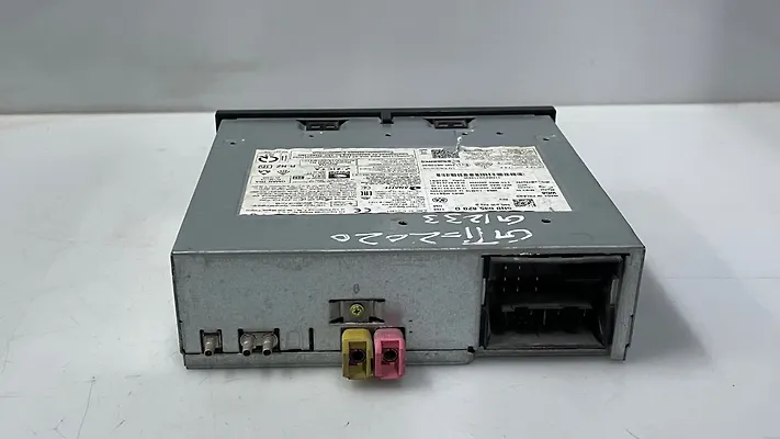 Multimedia Control Unit - 2020 Volkswagen GTI