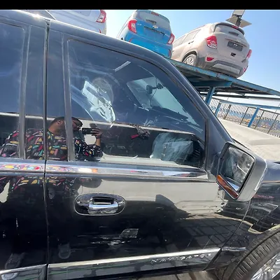 Door (RHF) - 2012 Lincoln Navigator
