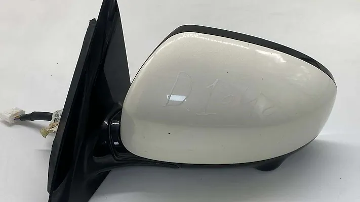 Side Mirror (RH) - 2014 Nissan Pathfinder