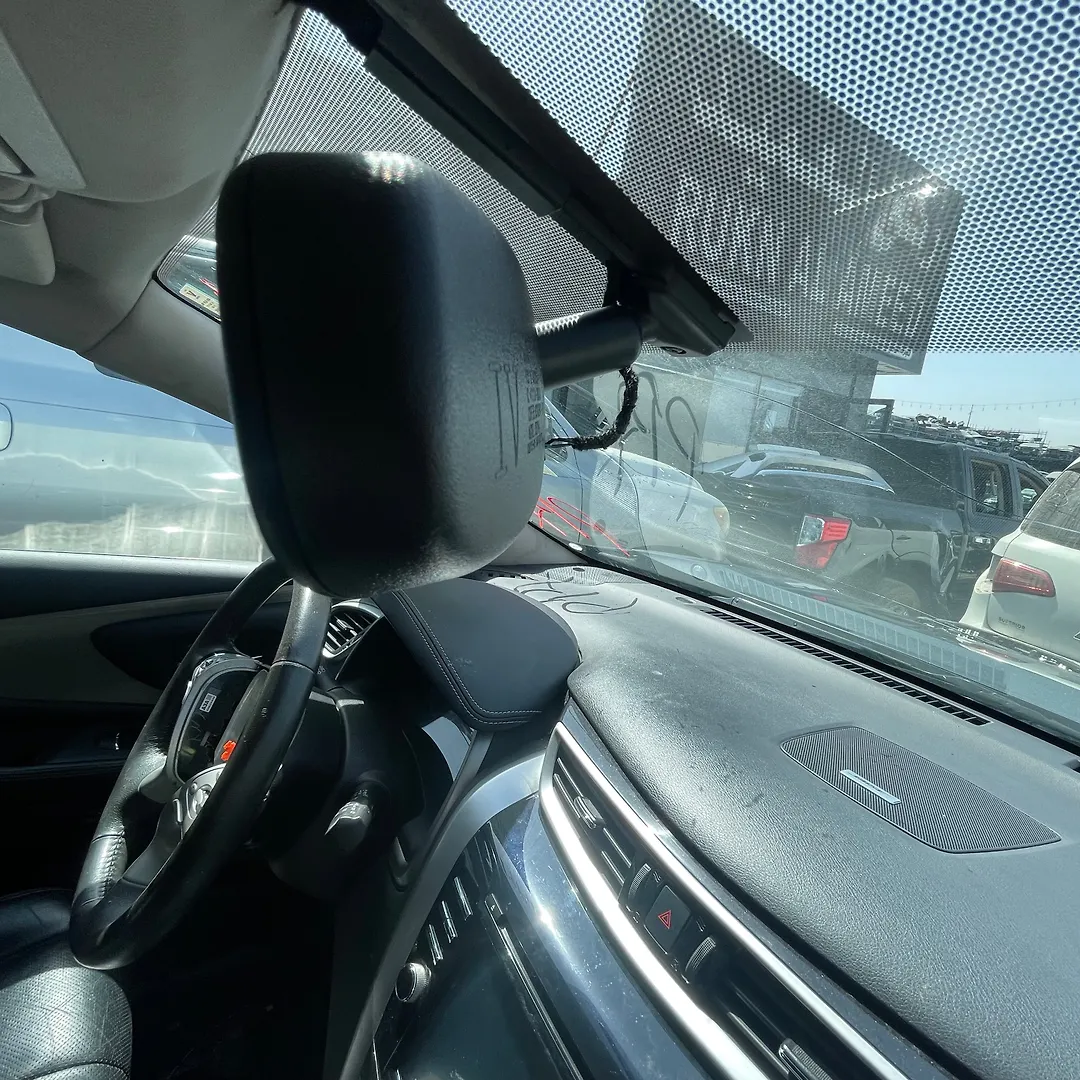 Rear view mirror - 2015 Nissan Murano