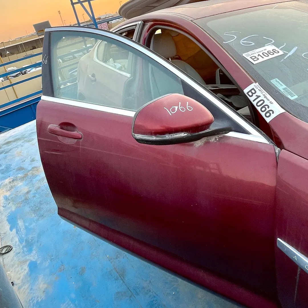 Door (RHF) - 2013 Jaguar XF