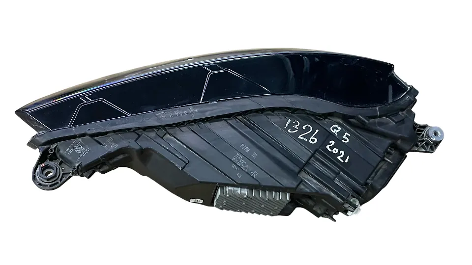 Headlight (RH) - 2023 Audi Q5