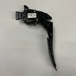 Accelerator pedal - 2013 Chevrolet Cruze
