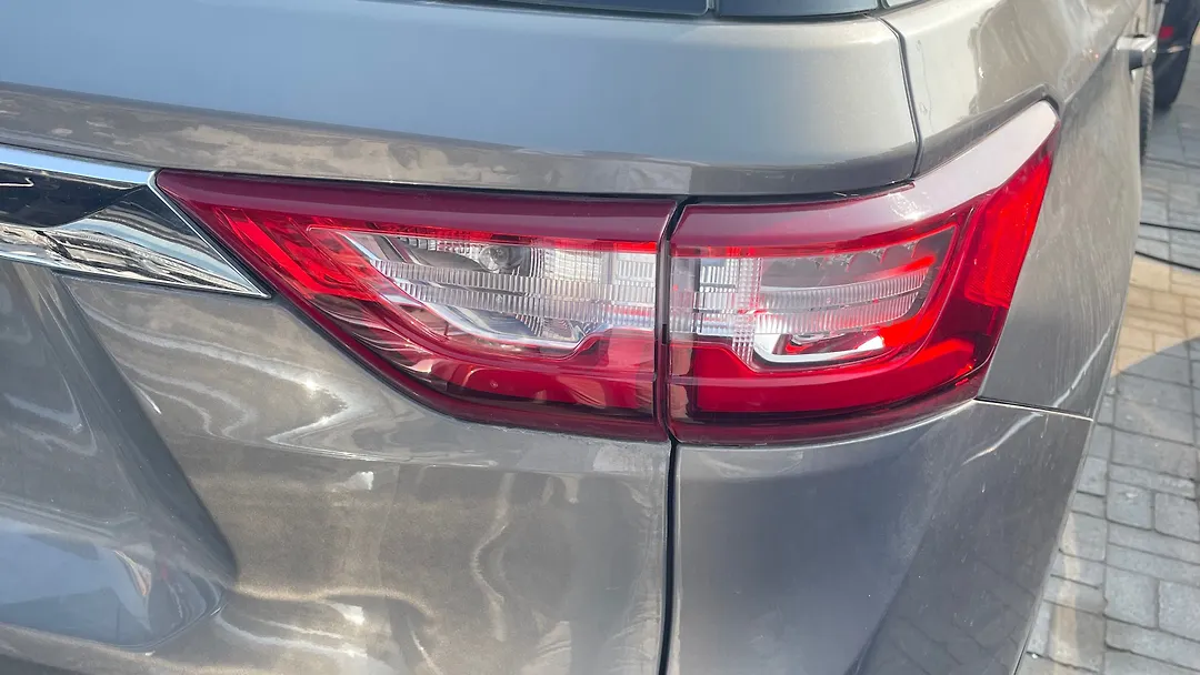 Tail Light (RH) - 2019 Chevrolet Traverse
