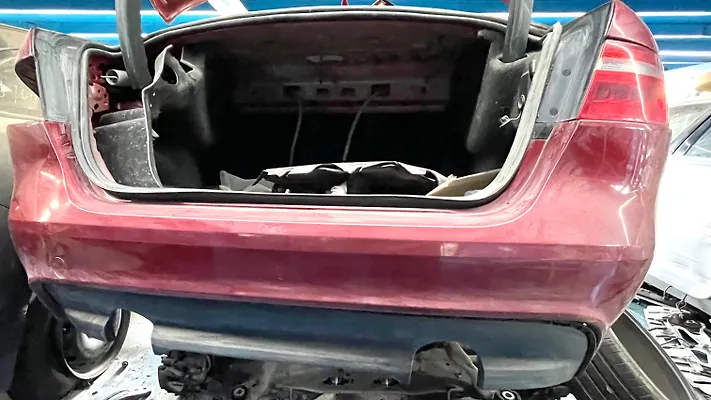 Rear Bumper - 2017 Jaguar XE