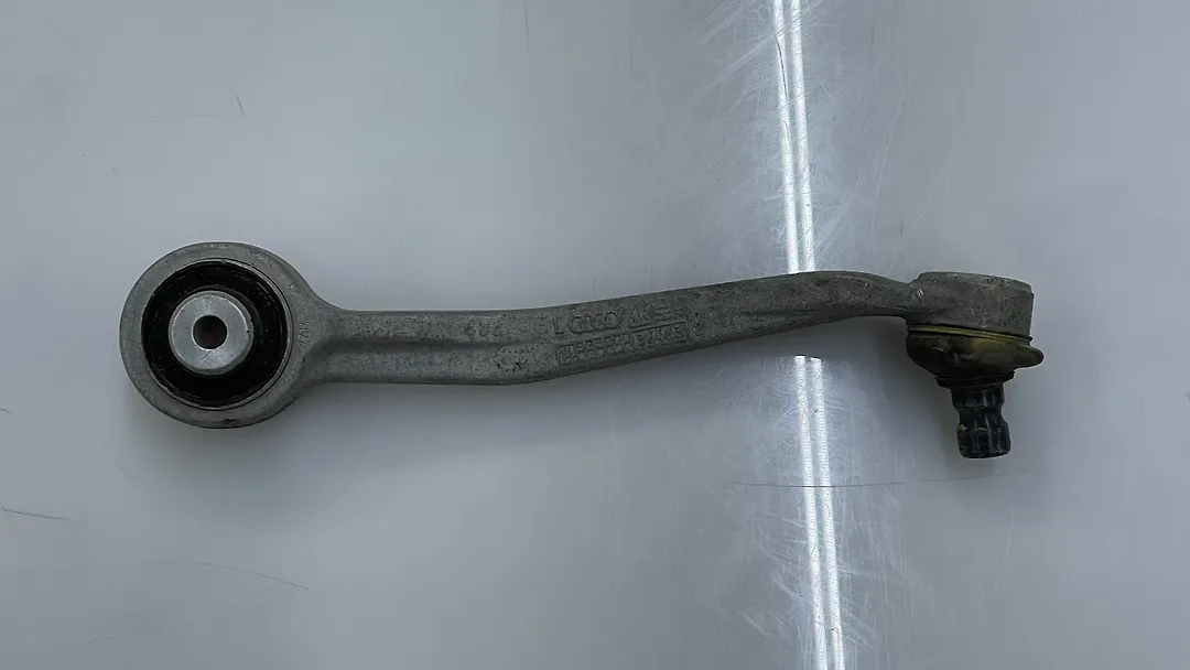 Upper arm (LH) - 2015 Audi A6