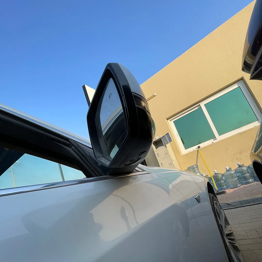 Side Mirror (RH) - 2017 Cadillac CT6 Non-US, Non-Canada