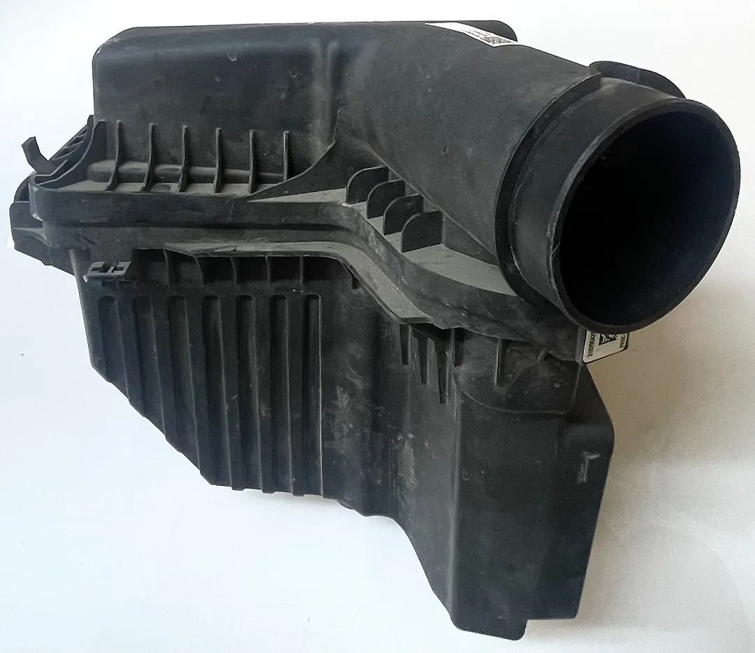 Air cleaner box - 2020 Ford Mustang I4 Coupe