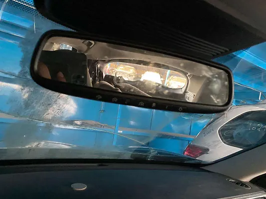 Rear view mirror - 2019 Infiniti QX50