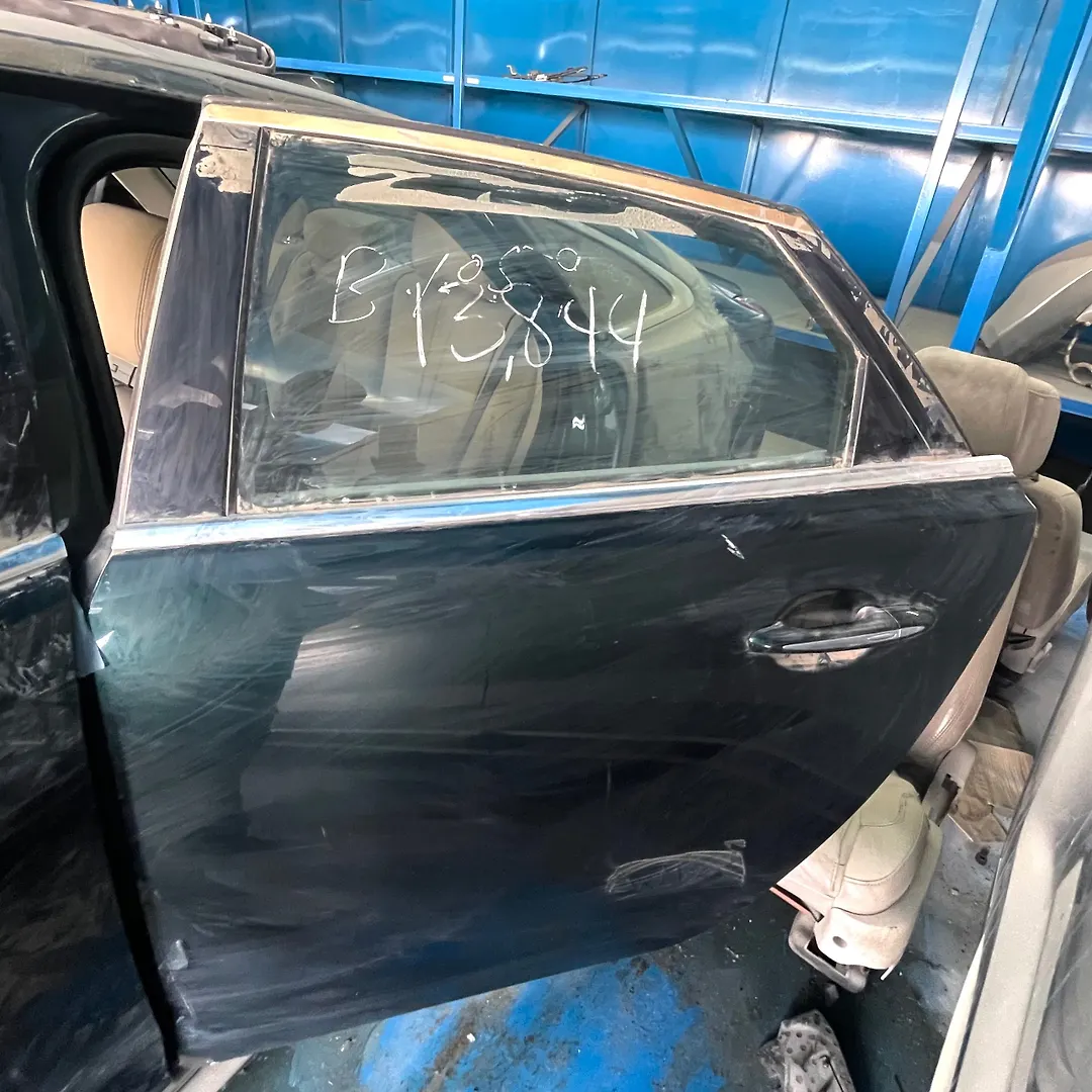 Door (LHB) - 2019 Jaguar XJ
