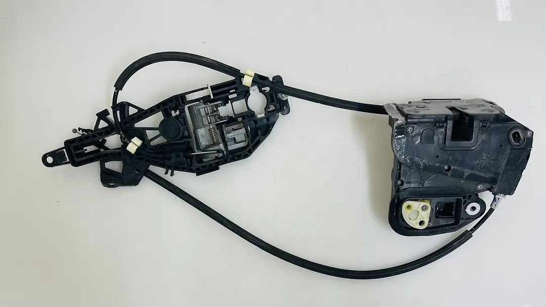 Door Lock(RHB) - 2018 Chevrolet Traverse LT Cloth