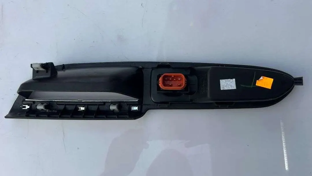 Front door switch - 2017 Ford Escape