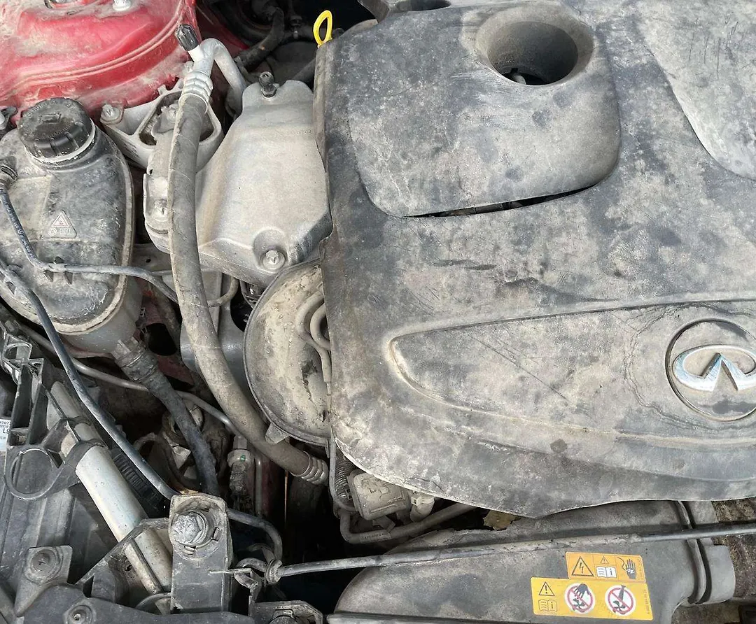 Engine  - 2017 Infiniti QX30 2.0t