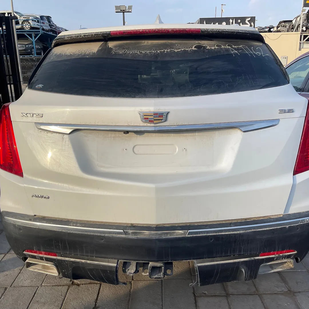 Trunk - 2017 Cadillac XT5