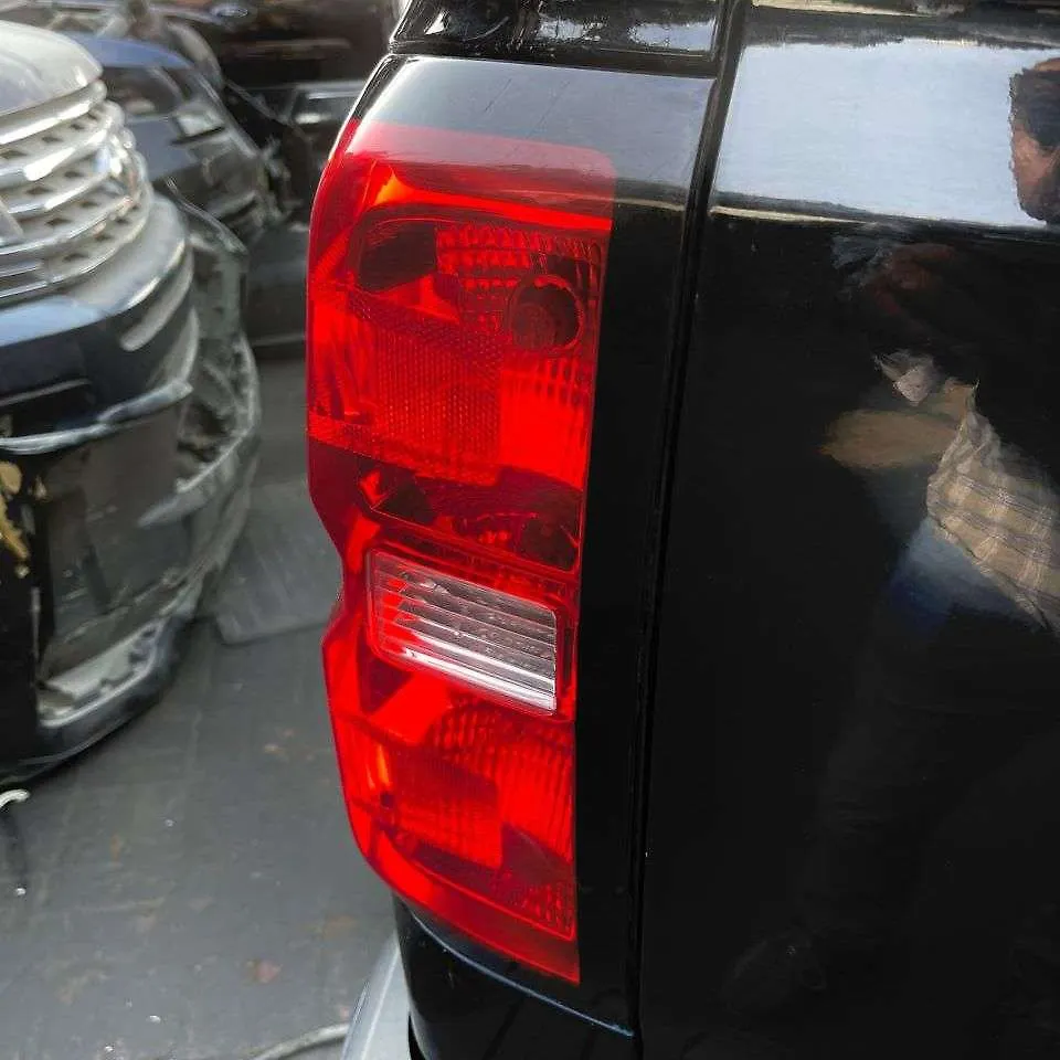 Tail Light (LH) - 2017 Chevrolet SILVERADO LT