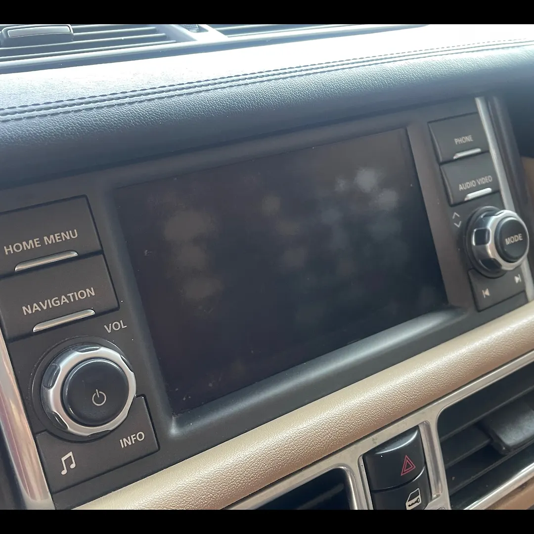 Info-gps-tv screen - 2010 Land Rover RANGE ROVER HSE
