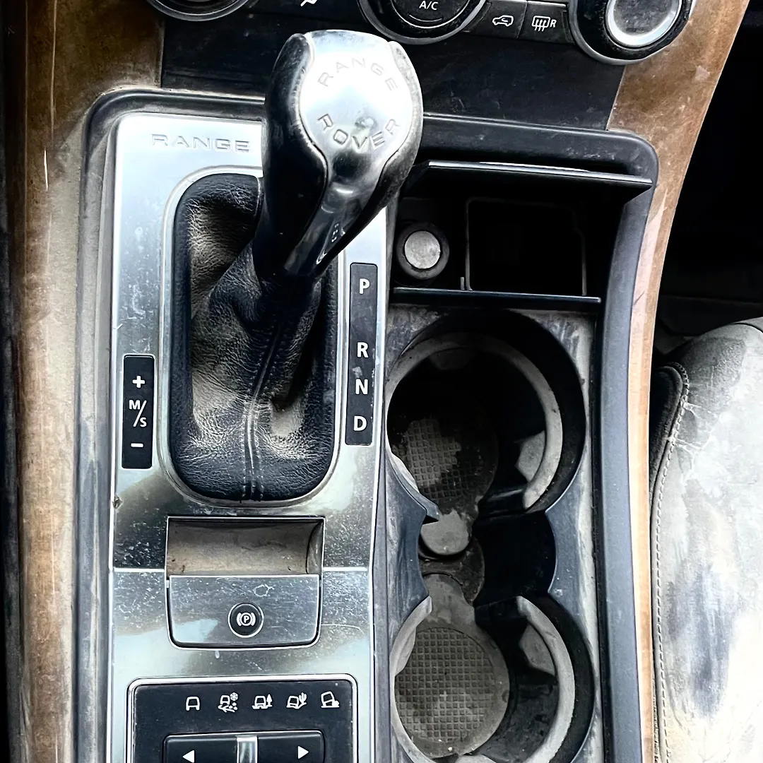 Gear Shift Knob(Automatic) - 2013 Land Rover RANGE ROVER SPORT